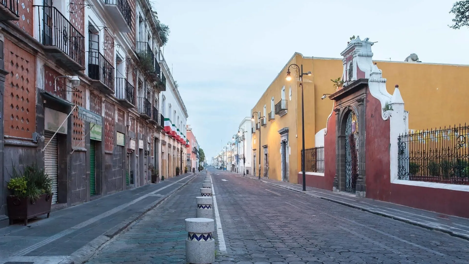 Nh Puebla Centro Historico Hotel